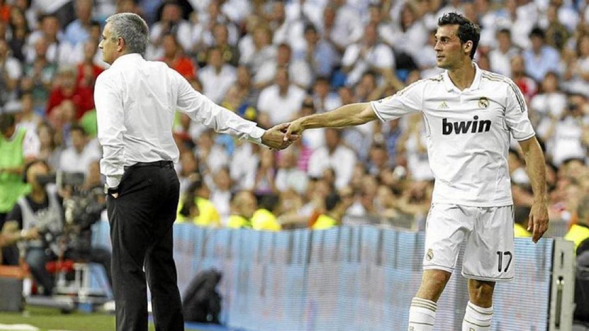 ¡Arbeloa, con el futuro de su admirado Mourinho en sus manos!