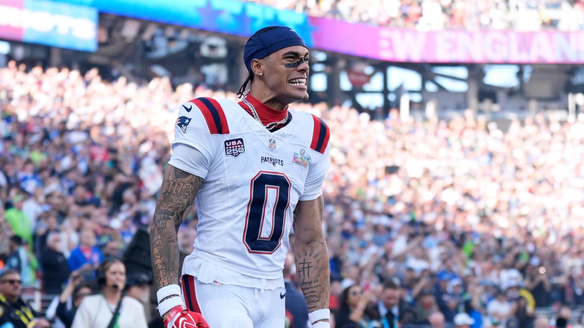 El colombiano Christian González brilla en el Super Bowl LX a pesar de la derrota de los Pats