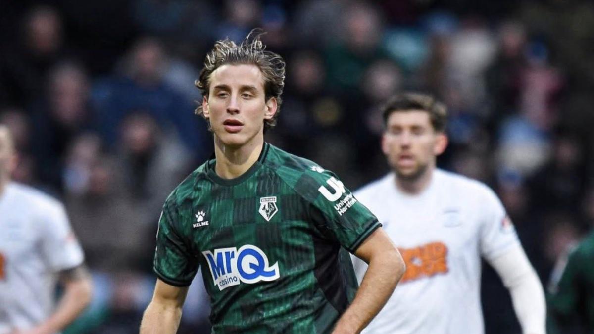 Emocionante vuelta a los campos de Bove tras su paro cardíaco