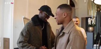 La estrella de PSG llegó a la concentración de la selección de Francia y le dijo esa frase al oído al mediocampista de Manchester United