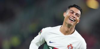 Cristiano Ronaldo festeja después de marcar un gol contra la República Checa