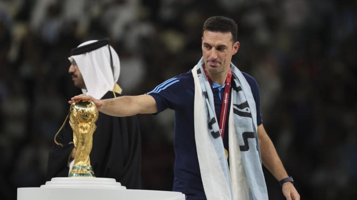 Scaloni todavía no renovó contrato con Argentina y aseguran que “algo se rompió en la relación”