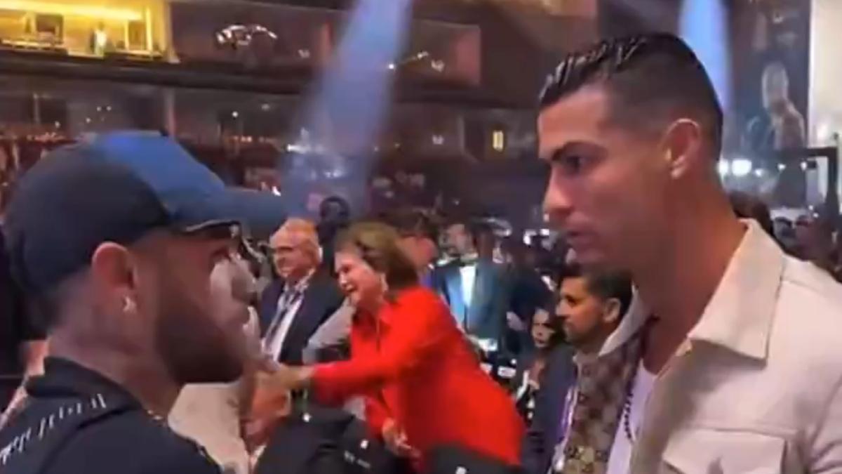 Cristiano Ronaldo y Neymar tuvieron un sorprendente encuentro en la velada de Fury y Usyk
