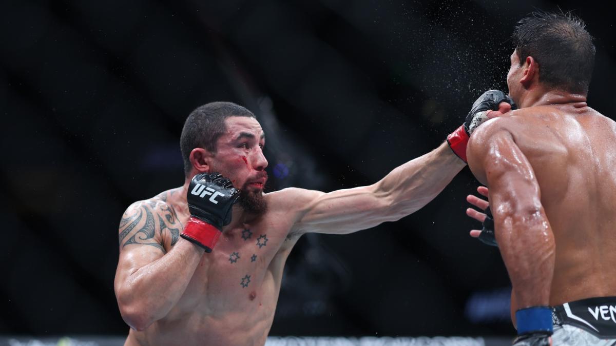Whittaker noqueó a Aliskerov en sólo unos segundos con una de las maniobras más impactantes en la UFC