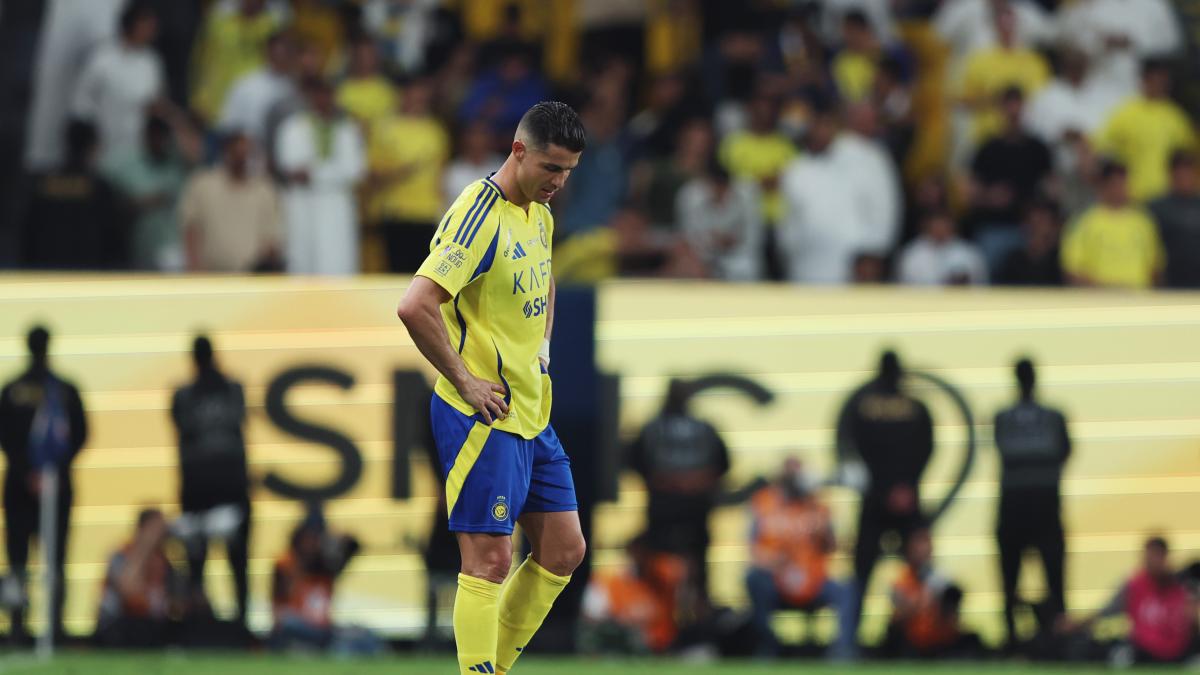 Cristiano Ronaldo estalla contra sus compañeros y hace cuestionable gesto tras una nueva derrota del Al Nassr